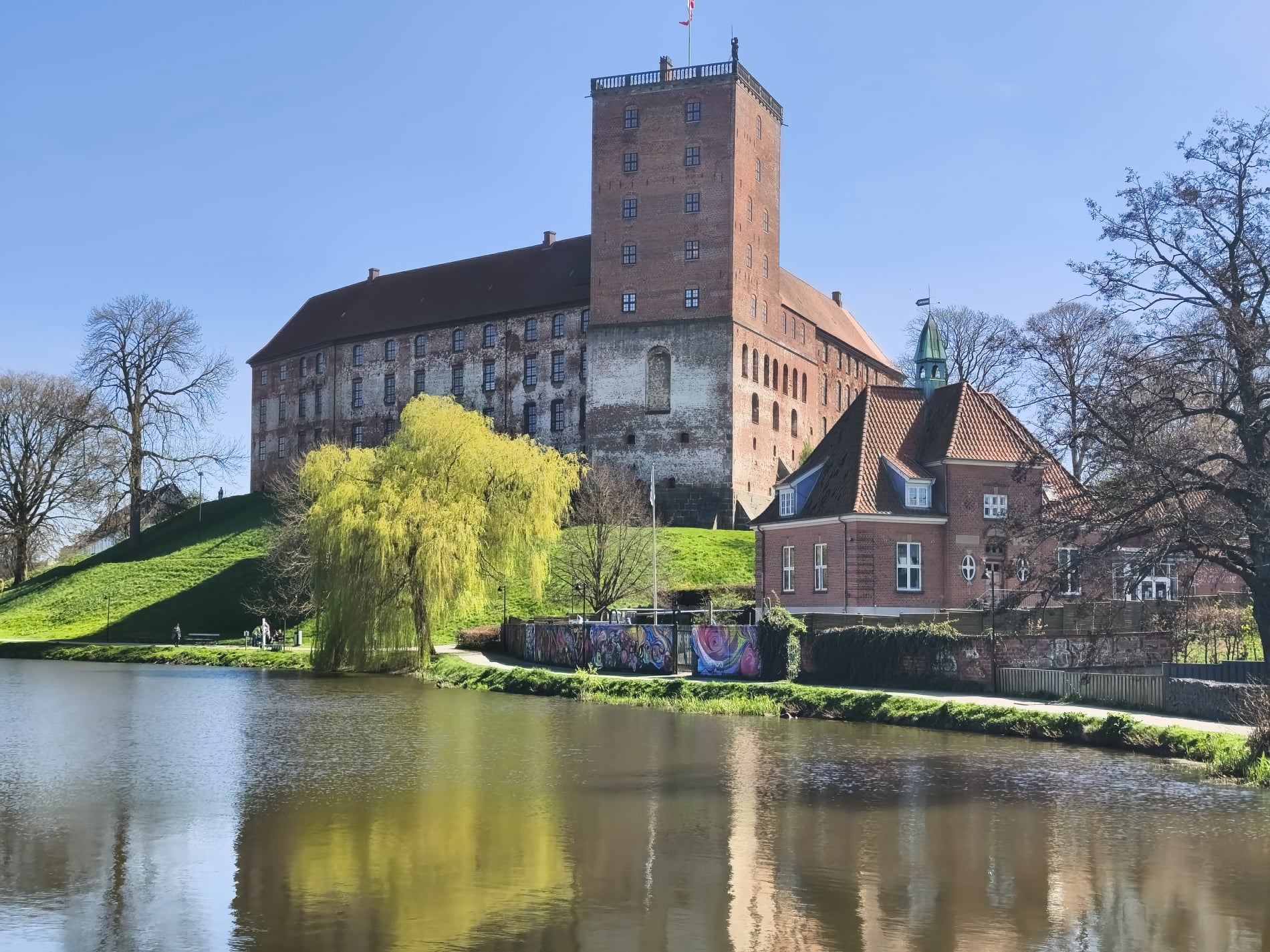 Koldinghus set fra feriebyen - April 2026